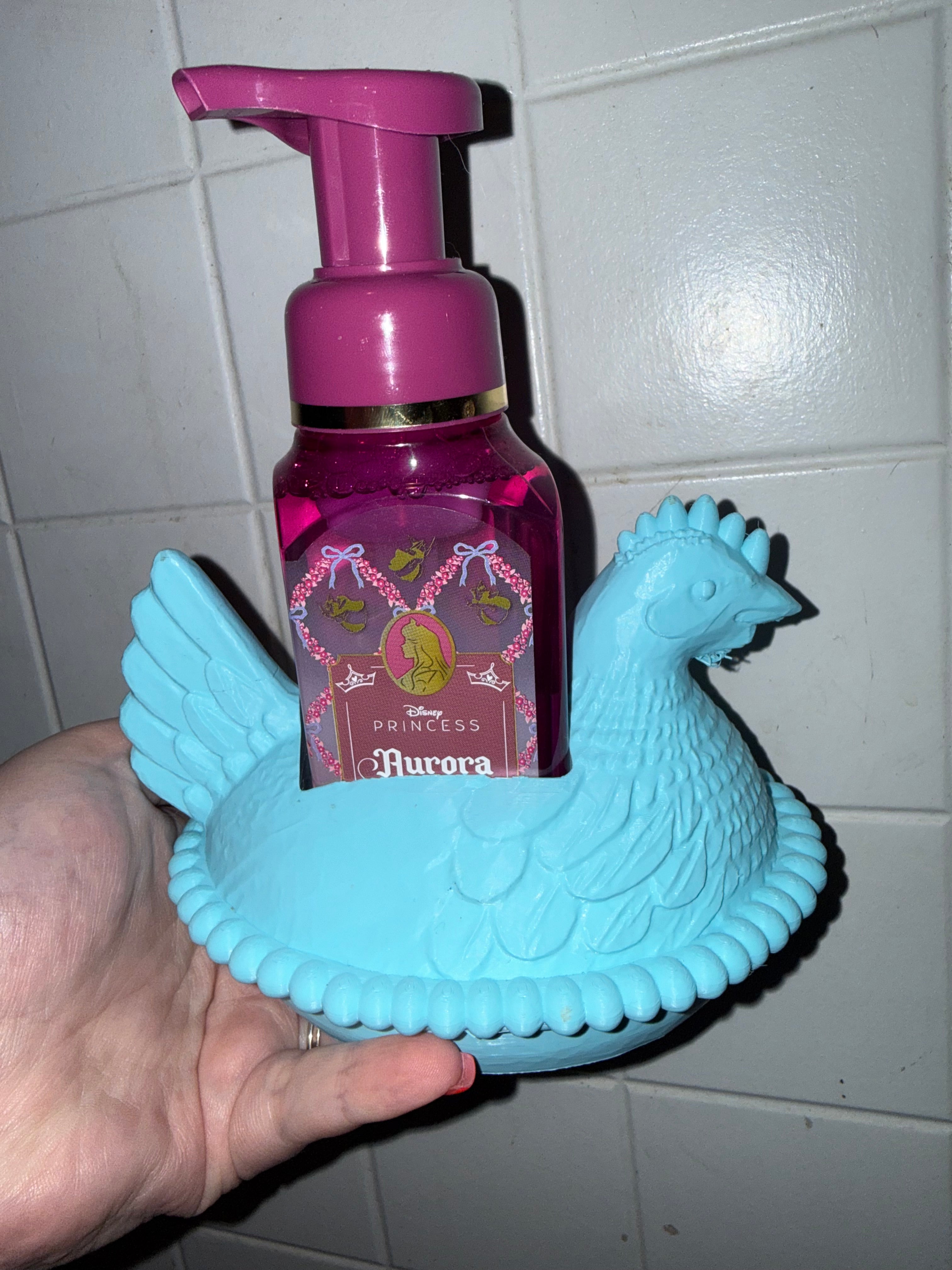 Hen On Nest Soap Holder 3D